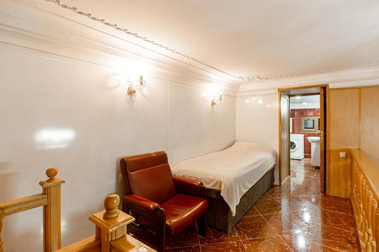 Rustaveli Downtown Aparthotel 第比利斯 外观 照片